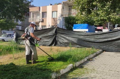 Park İşleri Ekiplerimiz çalışmalarında hız kesmiyor