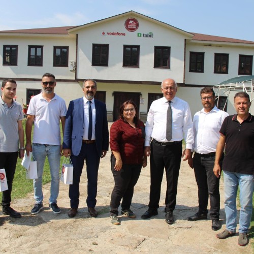 
                            Başkan Tuncel'den Akıllı Köy Ziyareti
                        