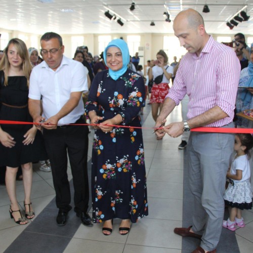 
                            Sazlı'da Dikiş Nakış Kursu Sergisi Açıldı
                        