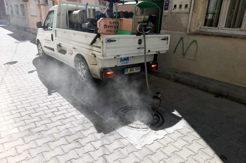 TERMAL SİSLEME İLE HAŞERE VE UÇKUN MÜCADELESİNE YOĞUNLUK VERİLDİ